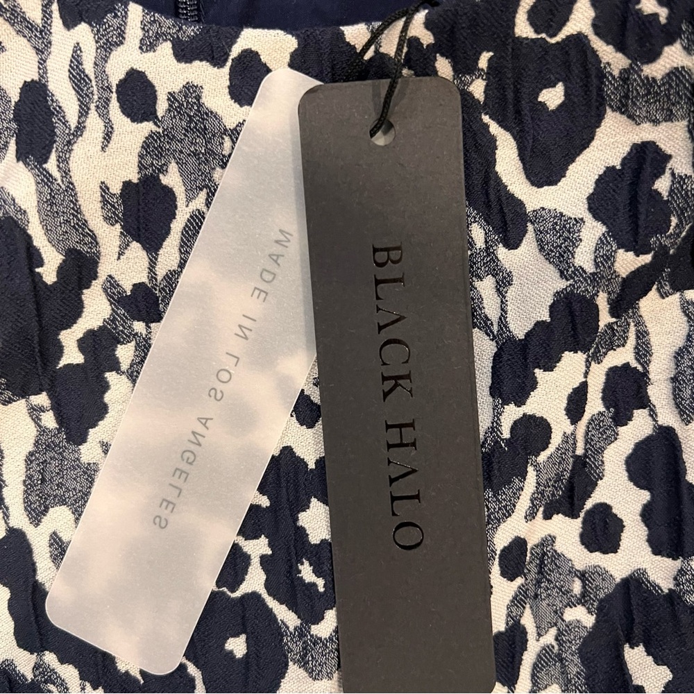 Black Halo White and Blue Sheath Dress - Picture 7 of 15
